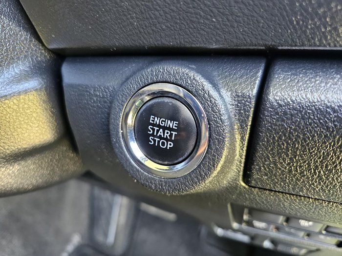 2018 Toyota Fortuner Crusade GUN156R 4X4 Dual Range Eclipse Black