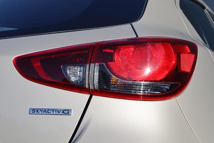 2025 Mazda 2 G15 Evolve