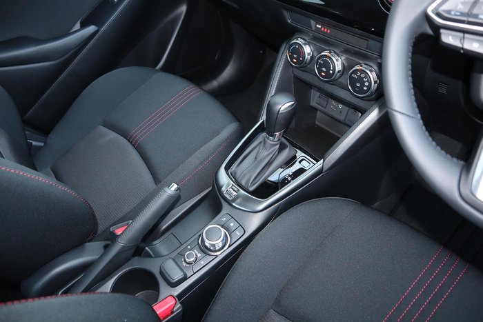 2025 Mazda 2 G15 Evolve