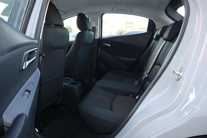 2025 Mazda 2 G15 Evolve