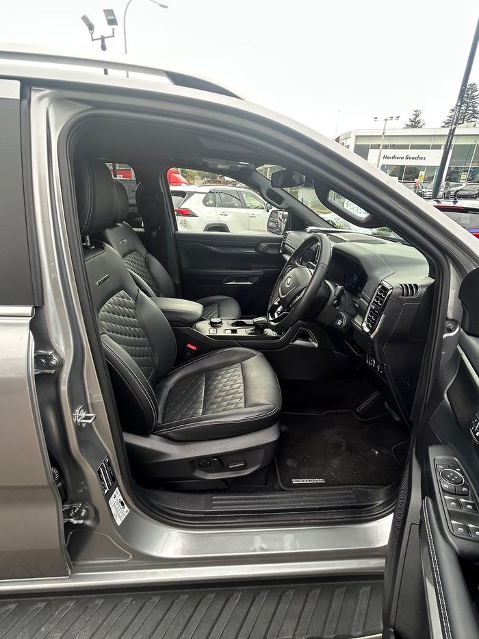 2025 Ford Everest Platinum