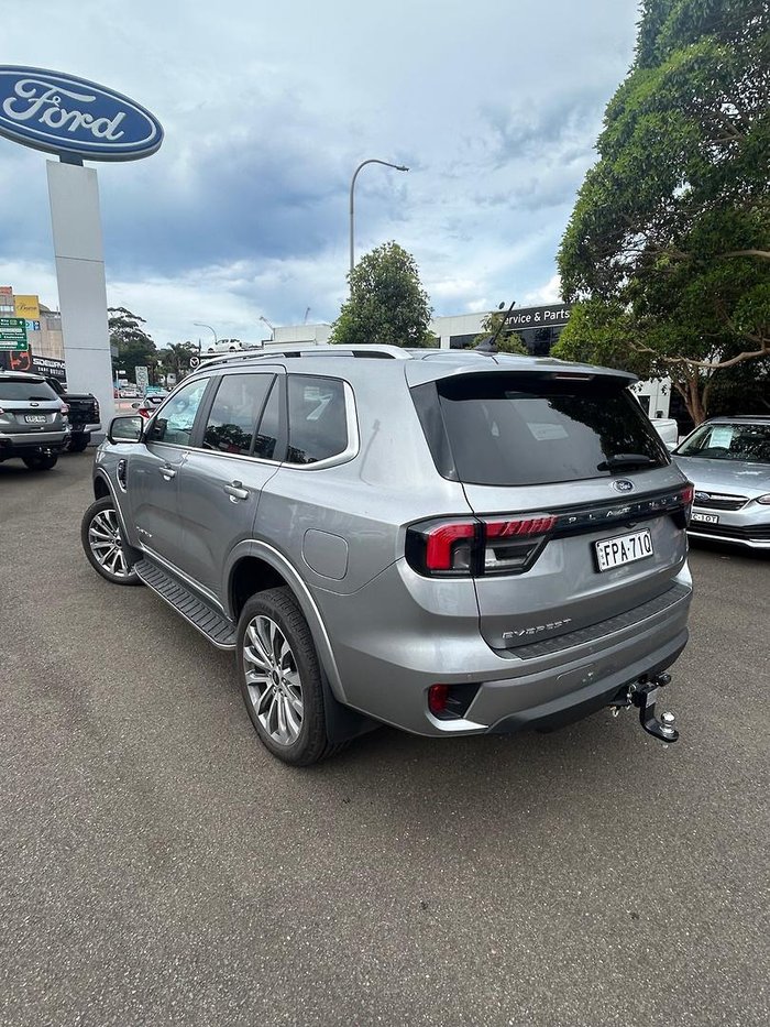 2025 Ford Everest Platinum
