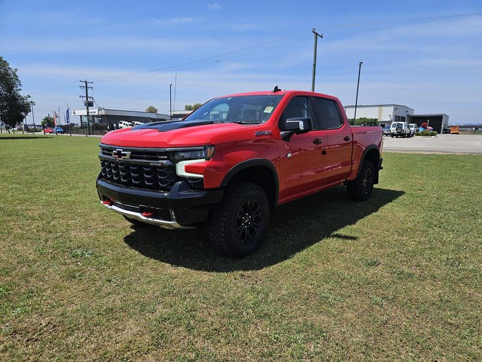 2025 Chevrolet Silverado 1500 ZR2 W/Tech Pack T1 MY25 4X4 Red Hot