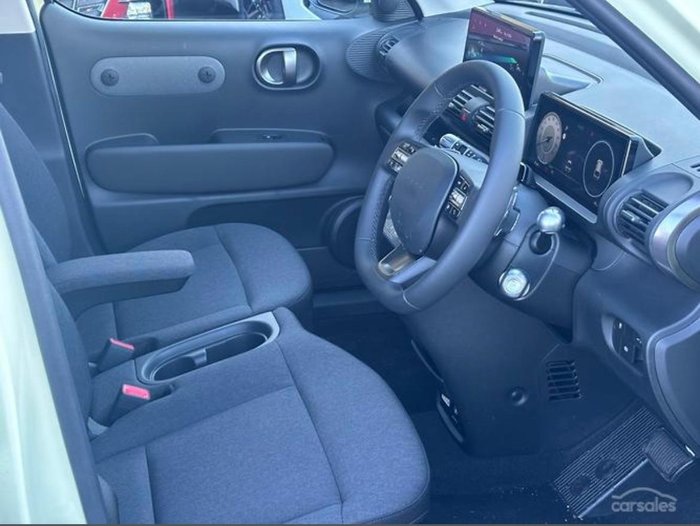 2025 Hyundai INSTER Extended Range