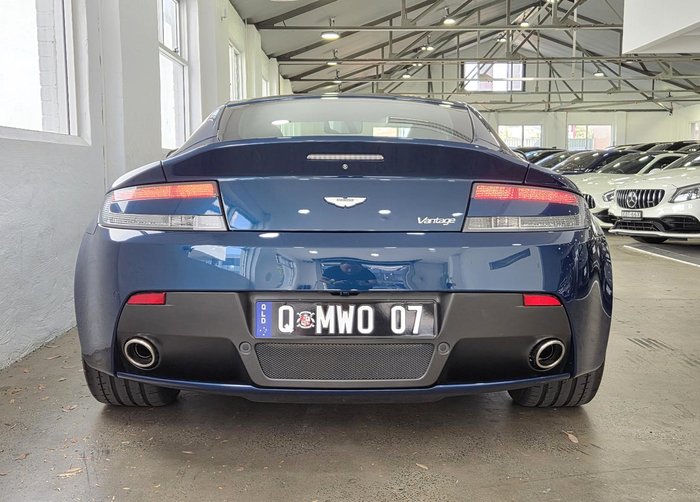 2016 Aston Martin V8 Vantage