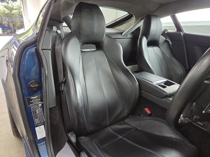 2016 Aston Martin V8 Vantage