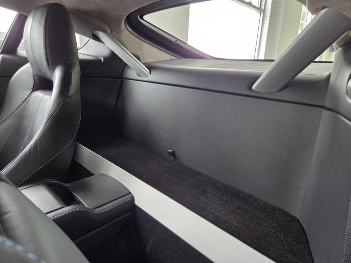 2016 Aston Martin V8 Vantage