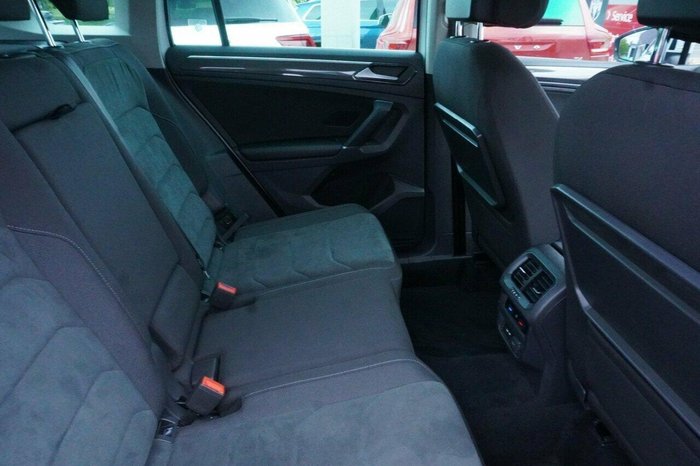 2017 Volkswagen Tiguan 162TSI Sportline