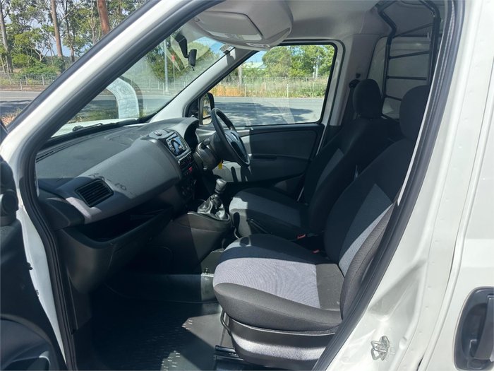 2016 FIAT DOBLO SWB (LOW)