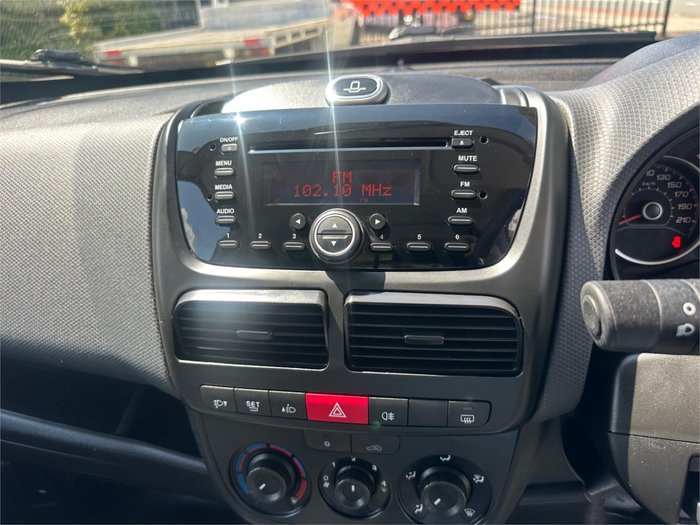 2016 FIAT DOBLO SWB (LOW)