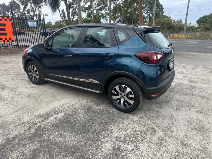 2017 RENAULT CAPTUR ZEN