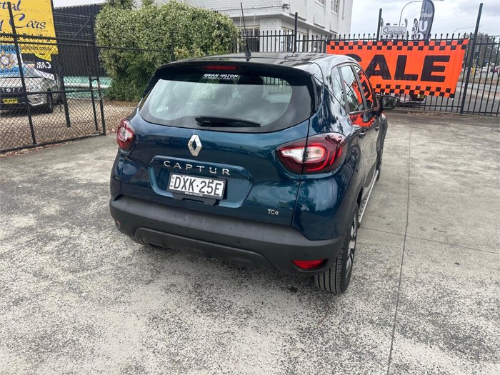 2017 RENAULT CAPTUR ZEN
