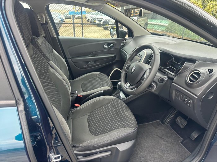 2017 RENAULT CAPTUR ZEN