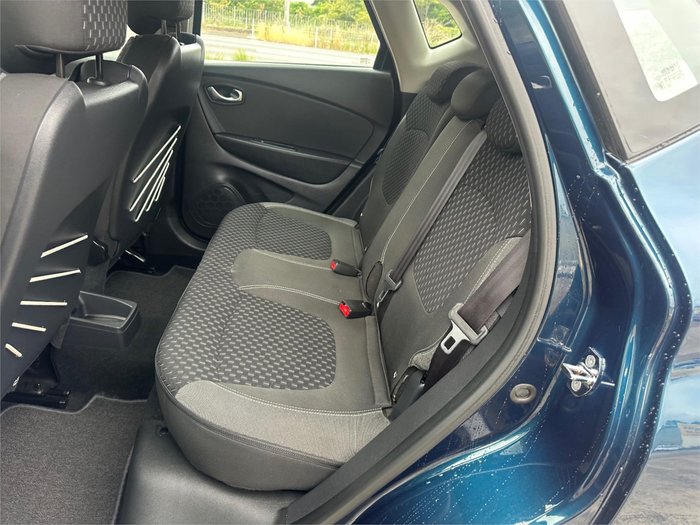 2017 RENAULT CAPTUR ZEN