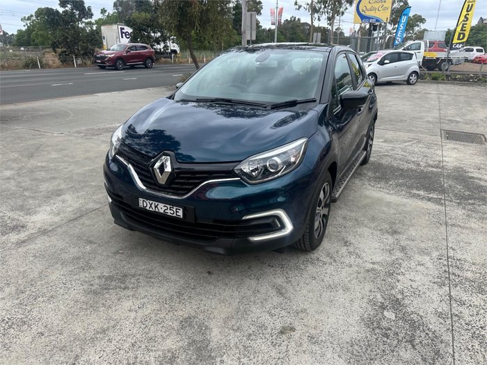2017 RENAULT CAPTUR ZEN
