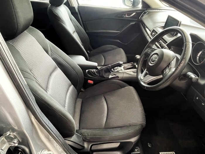 2015 Mazda 3 Maxx