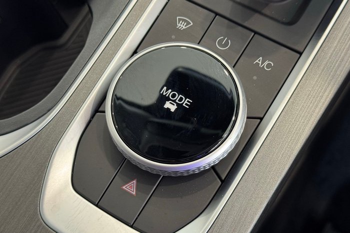 2025 Jaecoo J7 Track