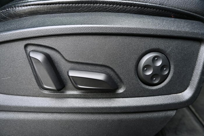 2019 Audi Q5 40 TDI design FY MY19 4X4 On Demand Brilliant Black