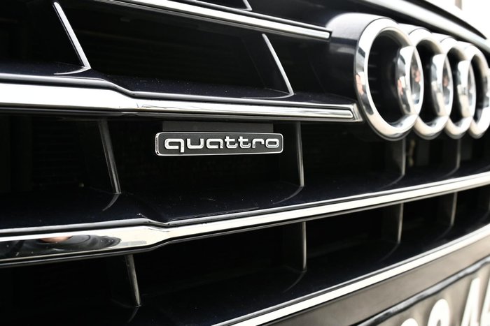 2019 Audi Q5 40 TDI design FY MY19 4X4 On Demand Brilliant Black