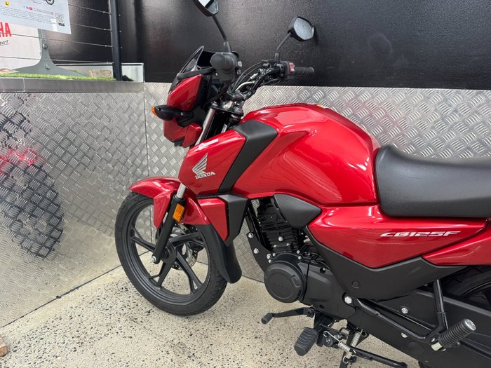 2024 Honda CB125F (CBF125) RED