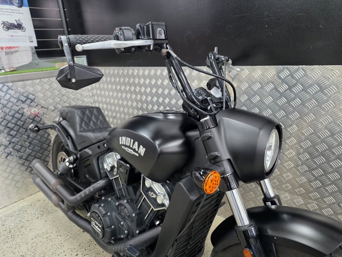 2019 INDIAN SCOUT BOBBER THUNDER BLACK BLACK