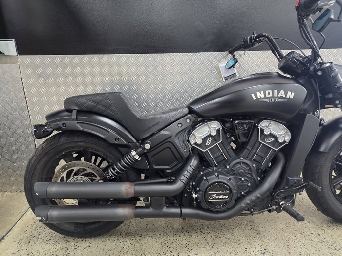 2019 INDIAN SCOUT BOBBER THUNDER BLACK BLACK