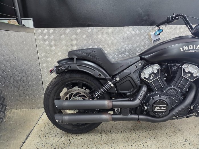 2019 INDIAN SCOUT BOBBER THUNDER BLACK BLACK
