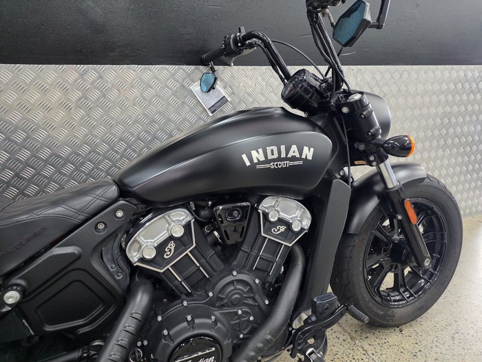 2019 INDIAN SCOUT BOBBER THUNDER BLACK BLACK