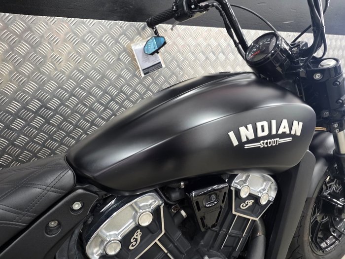 2019 INDIAN SCOUT BOBBER THUNDER BLACK BLACK