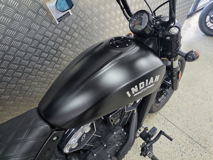 2019 INDIAN SCOUT BOBBER THUNDER BLACK BLACK