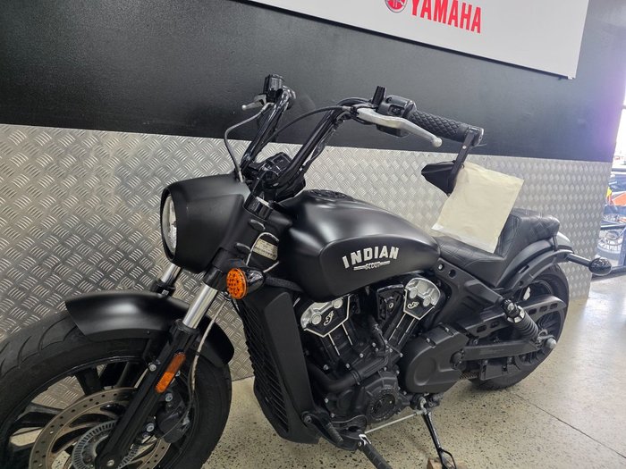 2019 INDIAN SCOUT BOBBER THUNDER BLACK BLACK