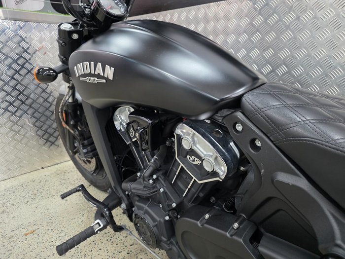 2019 INDIAN SCOUT BOBBER THUNDER BLACK BLACK