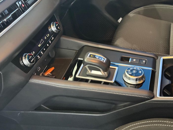 2022 Mitsubishi Outlander LS