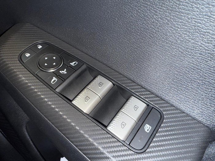 2022 Mitsubishi Outlander LS