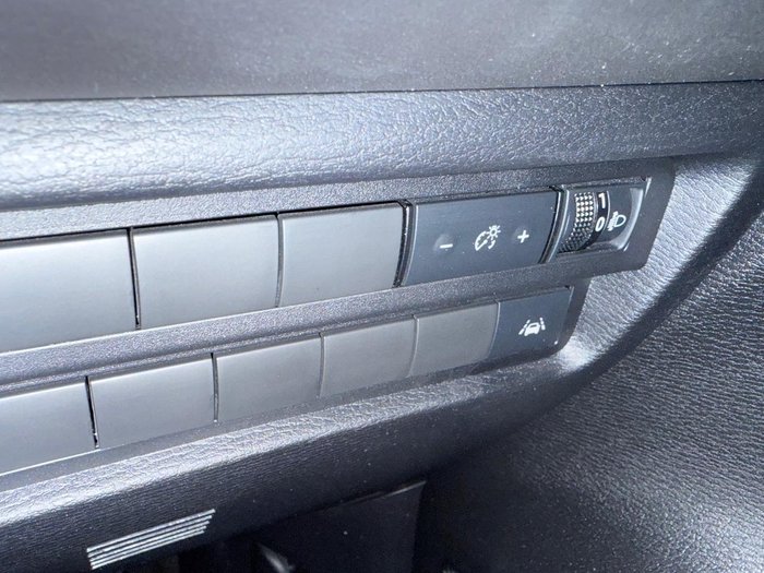 2022 Mitsubishi Outlander LS