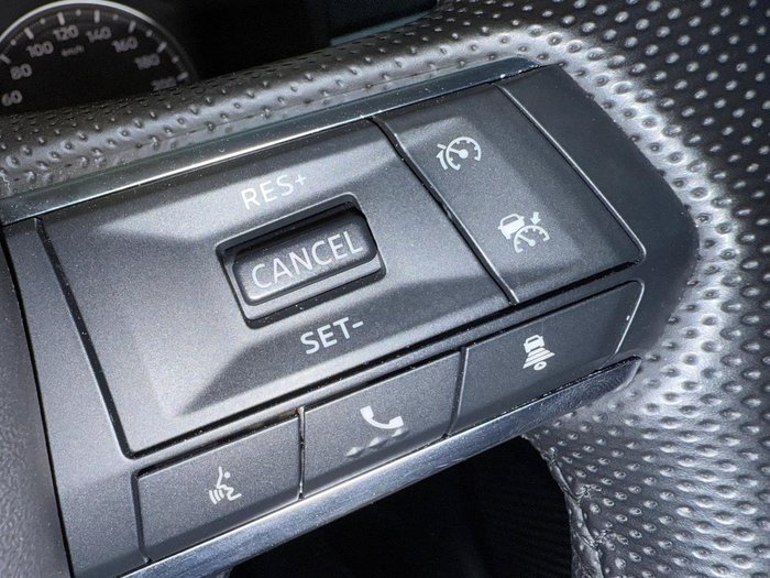 2022 Mitsubishi Outlander LS