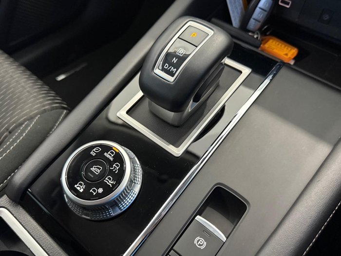 2022 Mitsubishi Outlander LS