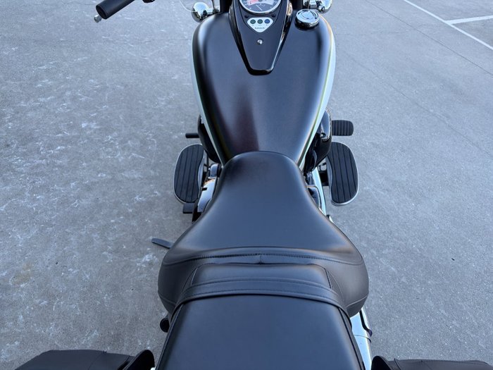 2015 Kawasaki VULCAN 900 CUSTOM White