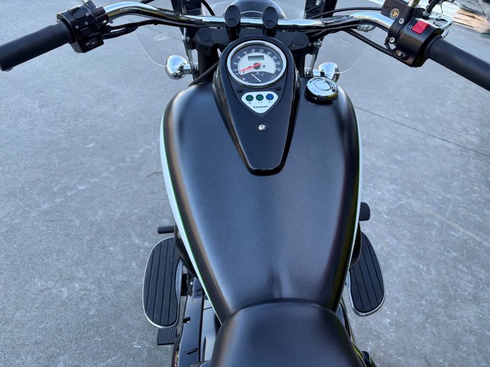 2015 Kawasaki VULCAN 900 CUSTOM White