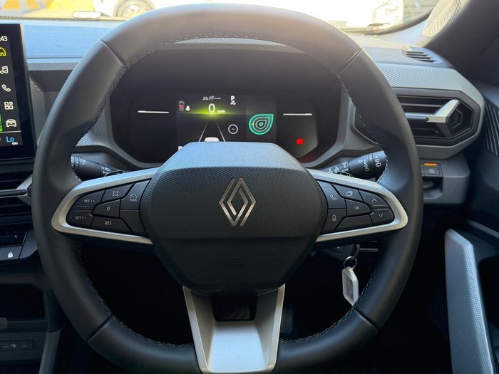 2025 Renault Duster Evolution