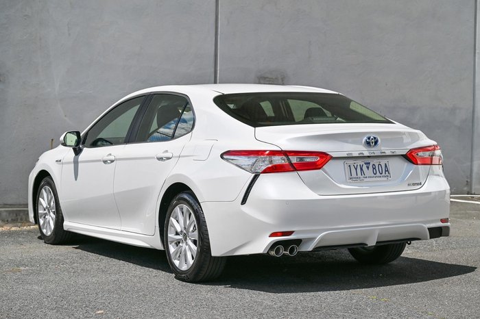 2020 Toyota Camry Ascent Sport AXVH70R Frosted White