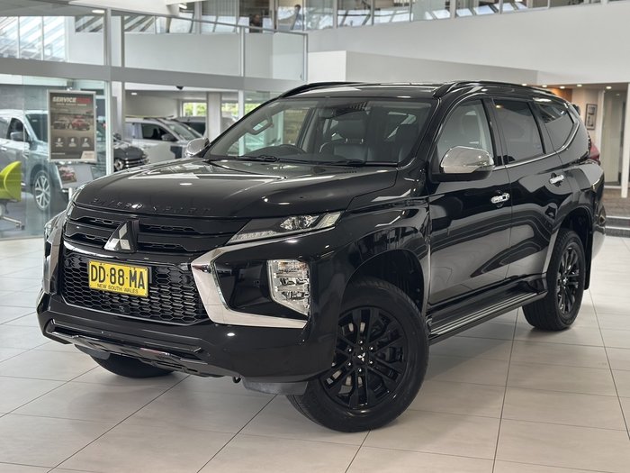 2022 Mitsubishi Pajero Sport GSR