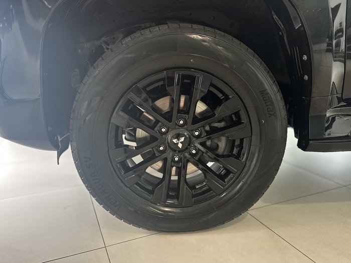 2022 Mitsubishi Pajero Sport GSR