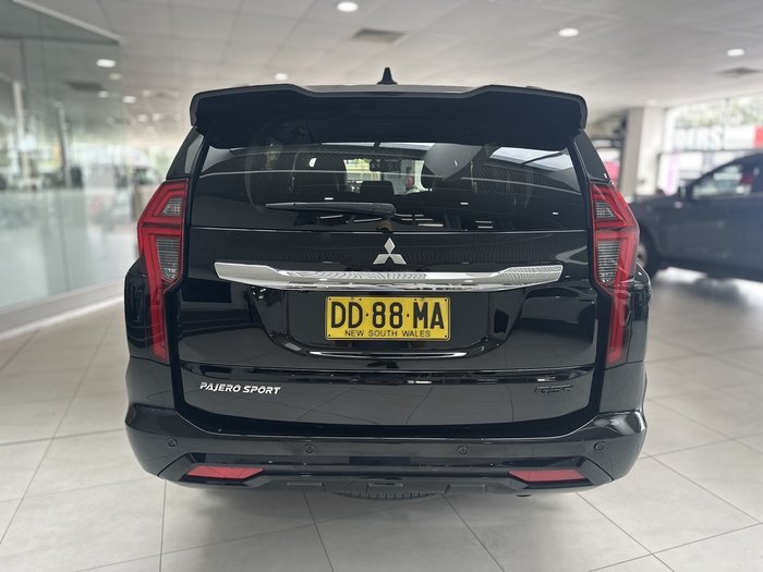 2022 Mitsubishi Pajero Sport GSR