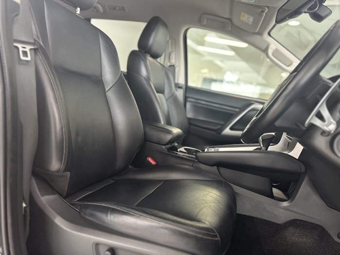 2022 Mitsubishi Pajero Sport GSR