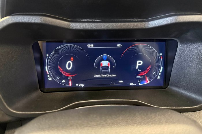 2025 Mahindra XUV3XO AX5L