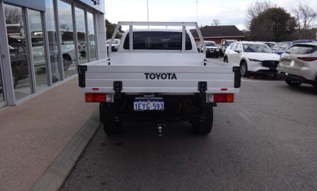 2015 Toyota Hilux SR5