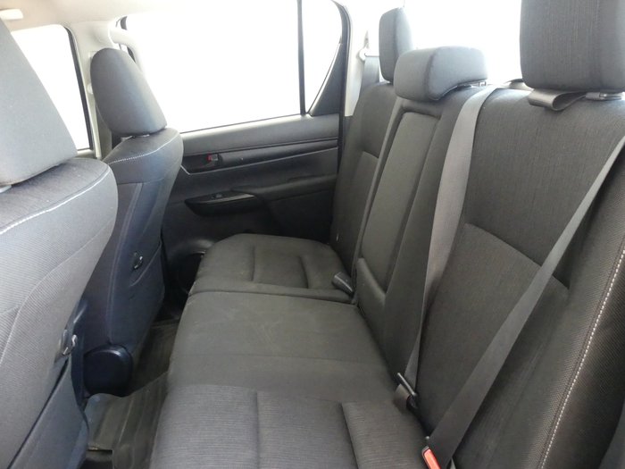 2020 Toyota Hilux SR