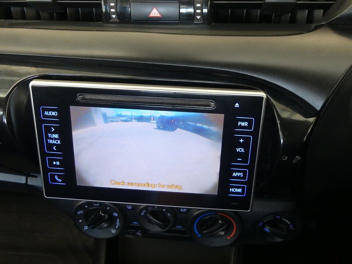 2020 Toyota Hilux SR