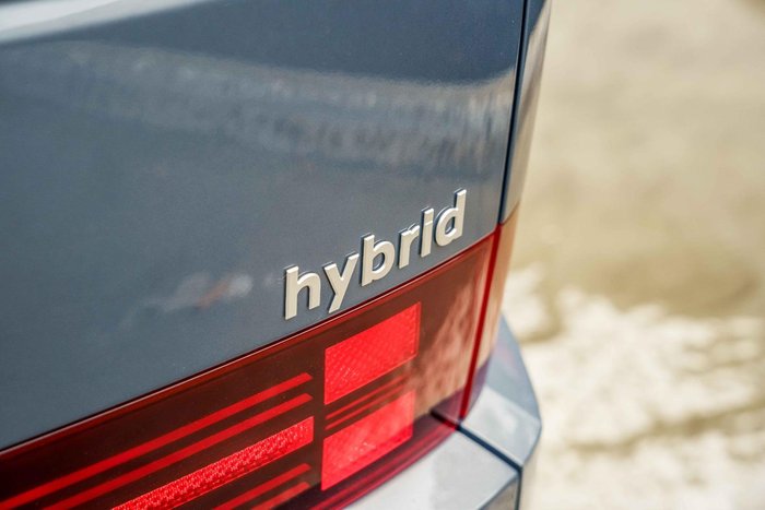 2025 Hyundai Santa Fe Hybrid Elite